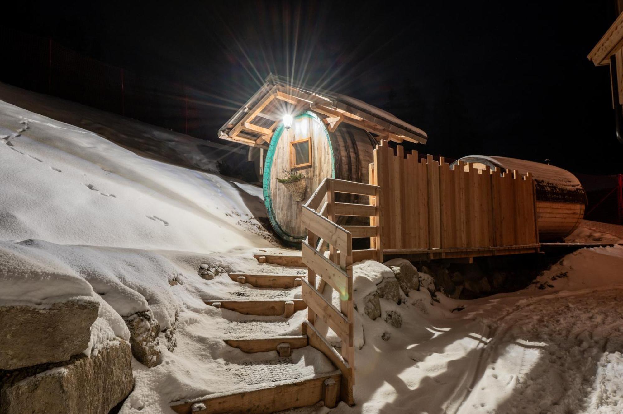 Rifugio La Para St. Vigil Exteriör bild