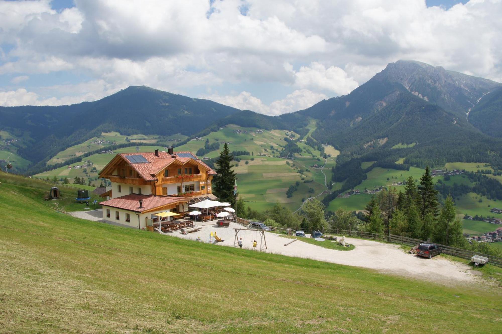 Rifugio La Para St. Vigil Exteriör bild